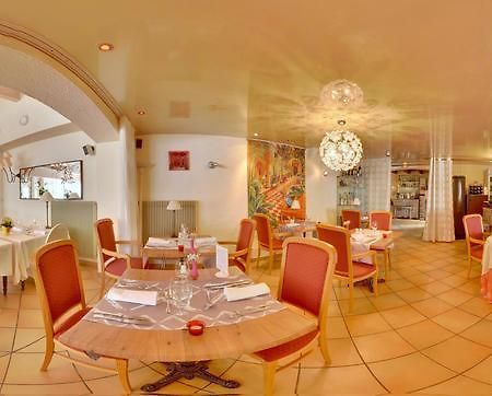 Hotel Restaurant La Bergerie Рюжи Экстерьер фото